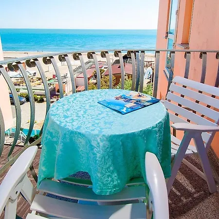 Mayflower Ξενοδοχείο 3*