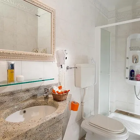 Mayflower Ξενοδοχείο