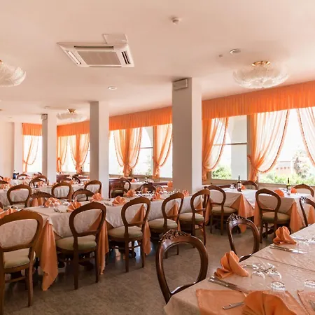 Mayflower Ξενοδοχείο Μιλάνο Μαριτίμα