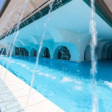 Mayflower Ξενοδοχείο 3*