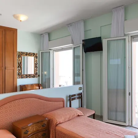 Mayflower Ξενοδοχείο