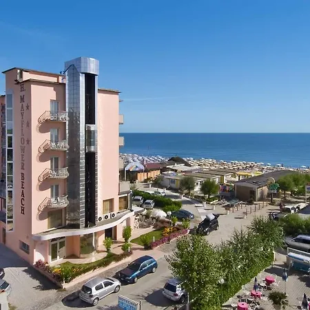 Ξενοδοχείο Mayflower 3*