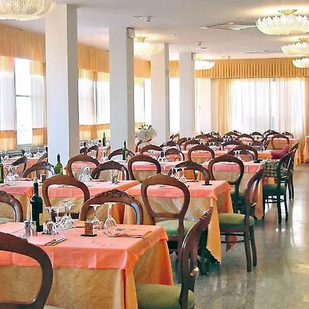 Mayflower Μιλάνο Μαριτίμα