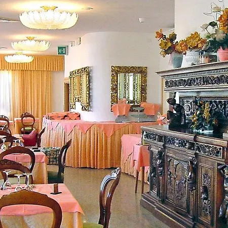 Ξενοδοχείο Mayflower