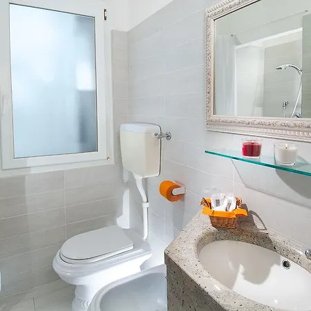 Mayflower Ξενοδοχείο 3*