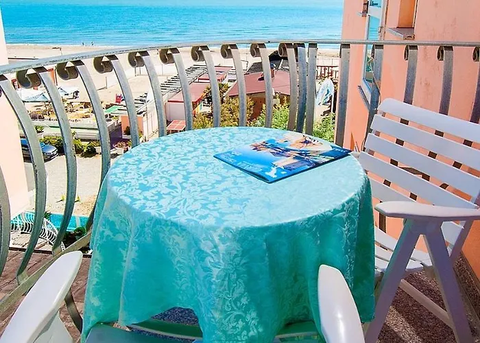 Mayflower Szálloda 3*